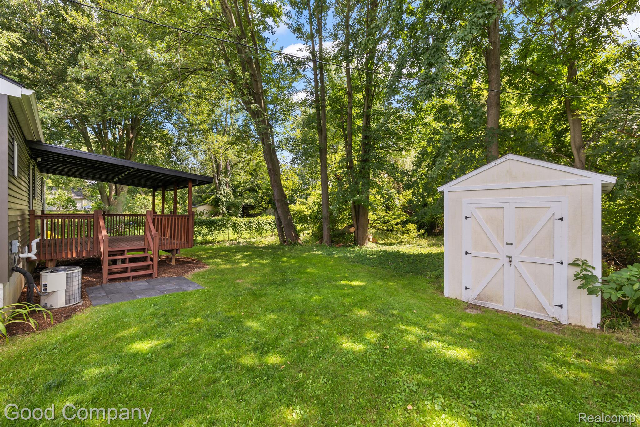 379 W BROOKLYN Avenue