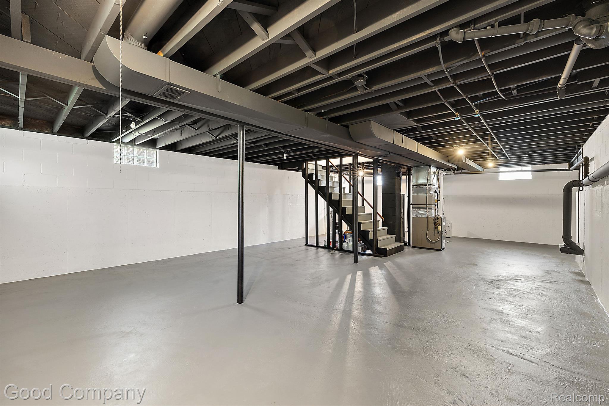 379 W BROOKLYN Avenue