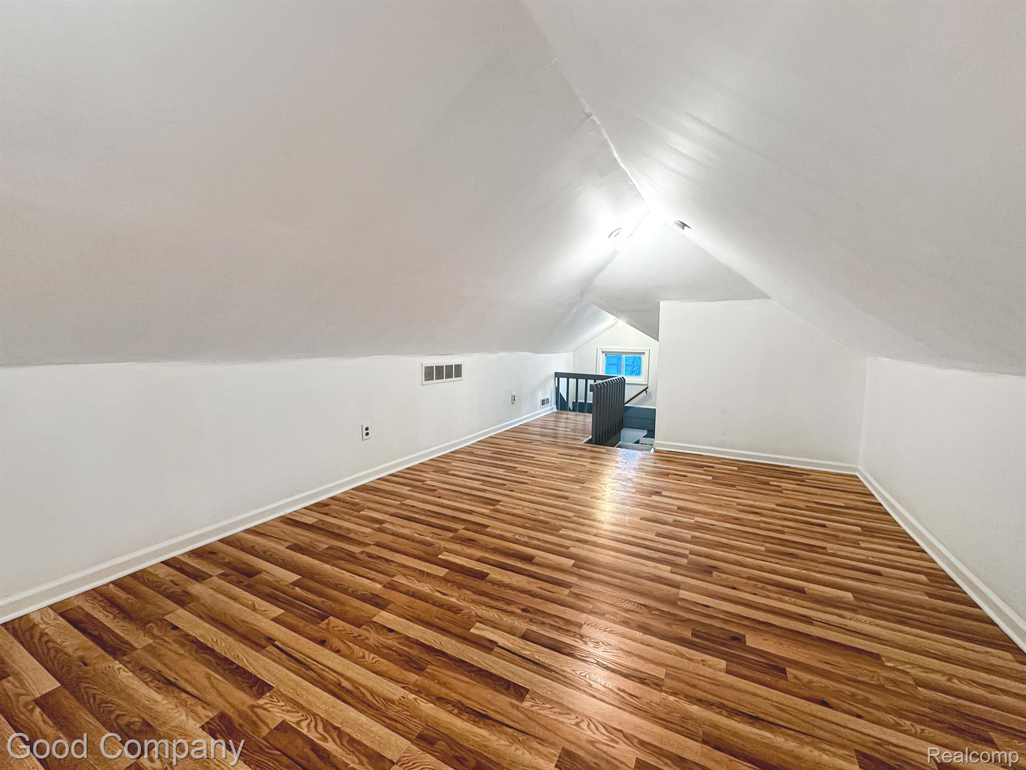 81 S TASMANIA Street