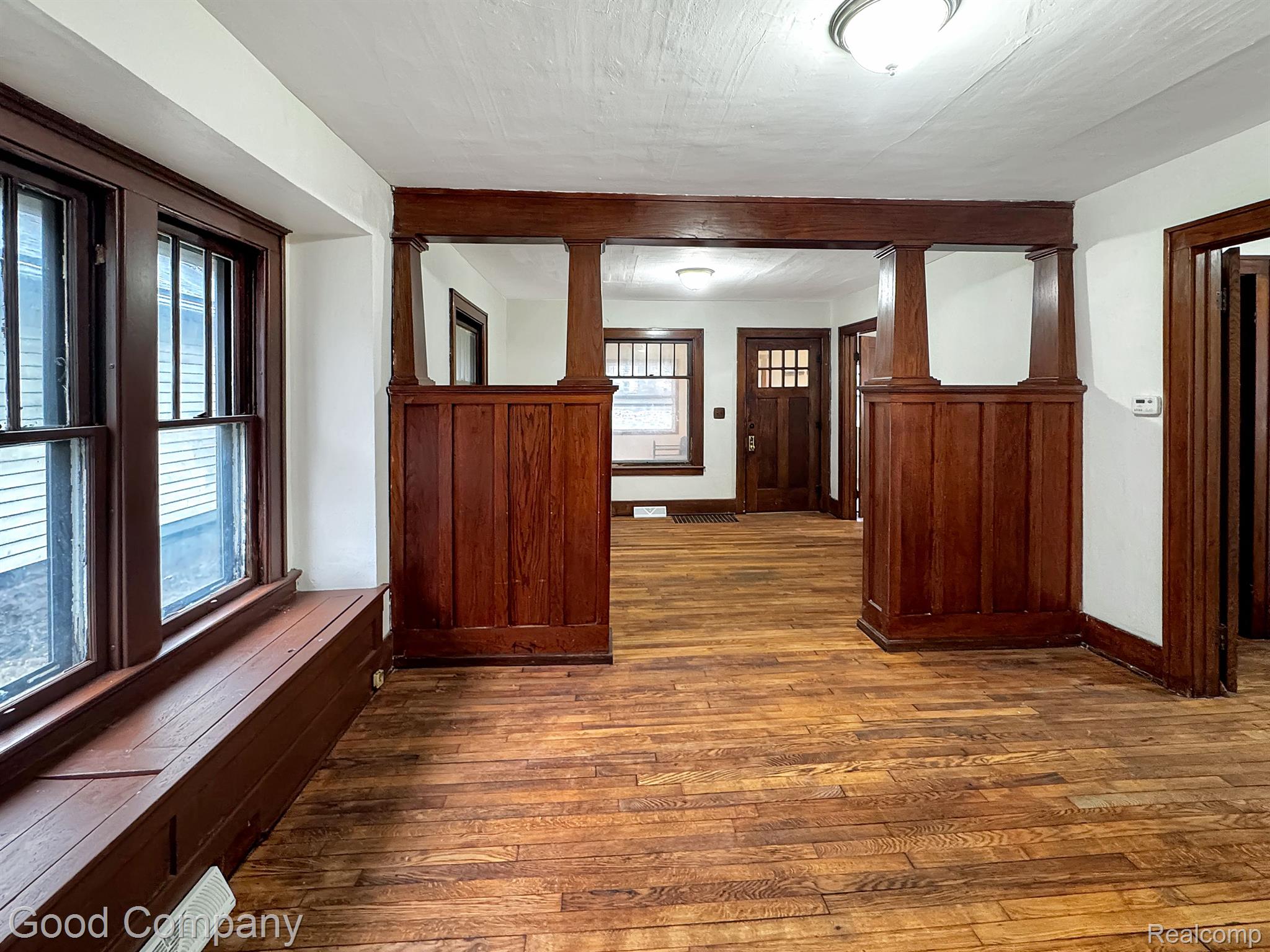 81 S TASMANIA Street