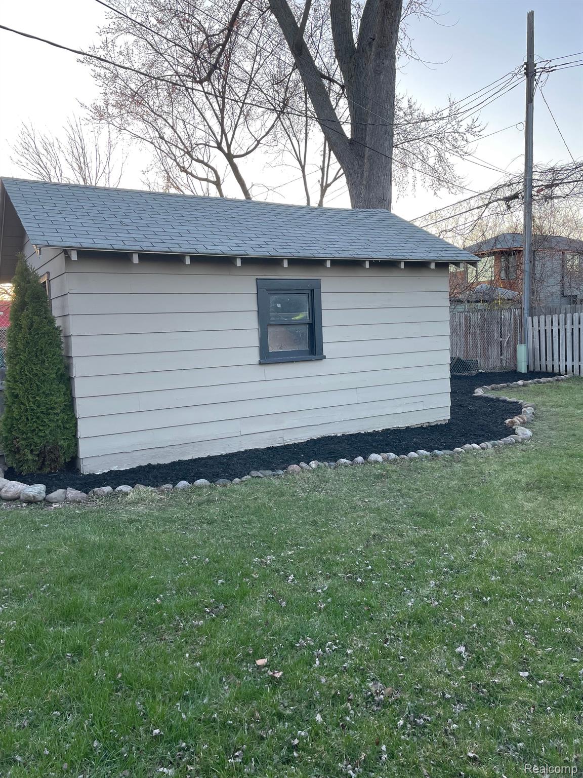 1259 HUMPHREY Avenue