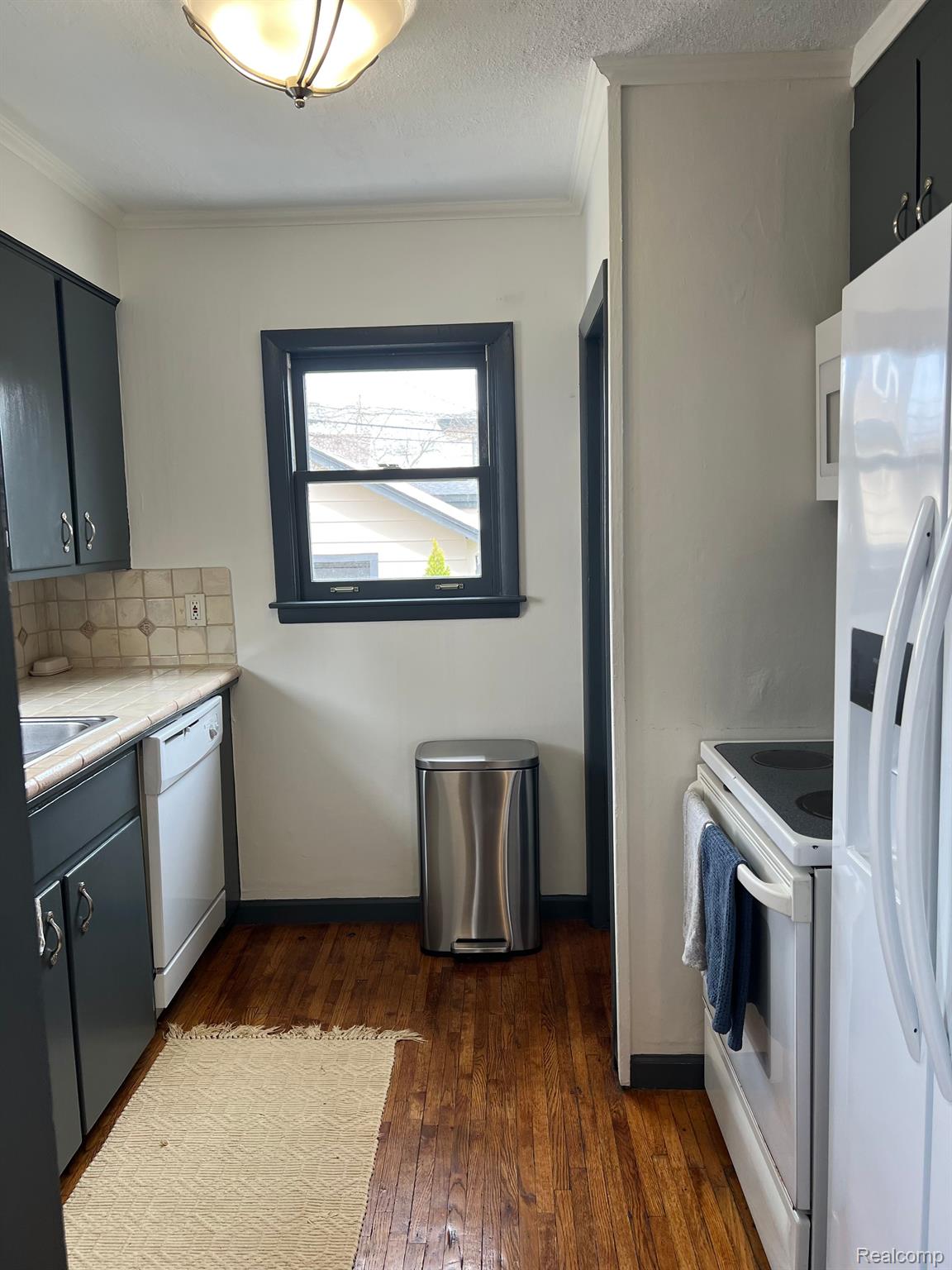 1259 HUMPHREY Avenue