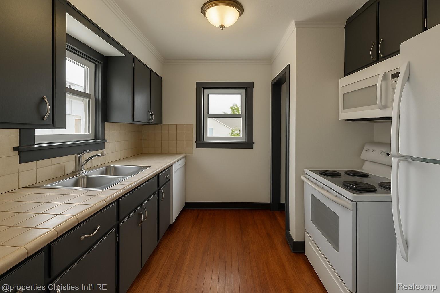 1259 Humphrey Avenue