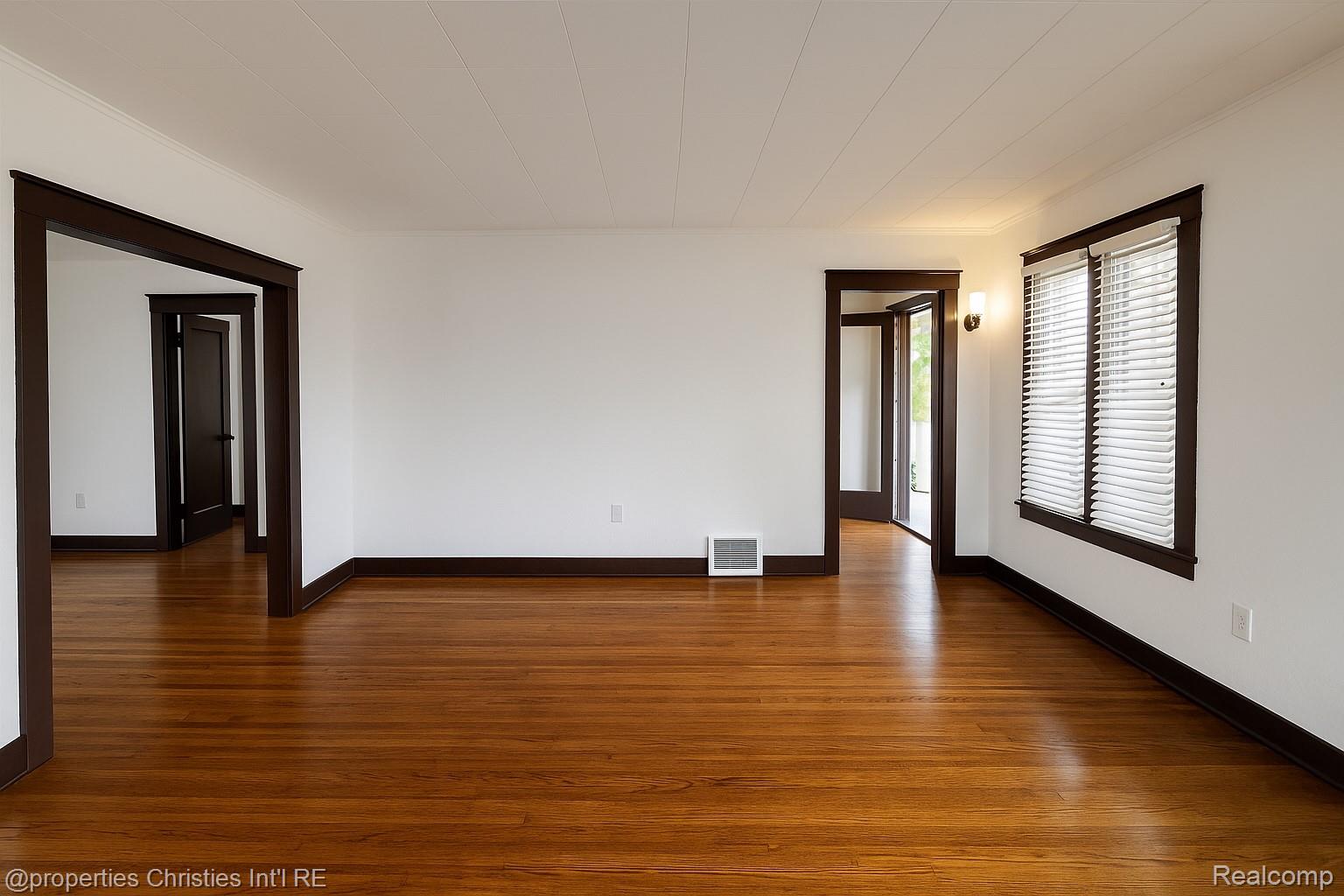 1259 Humphrey Avenue