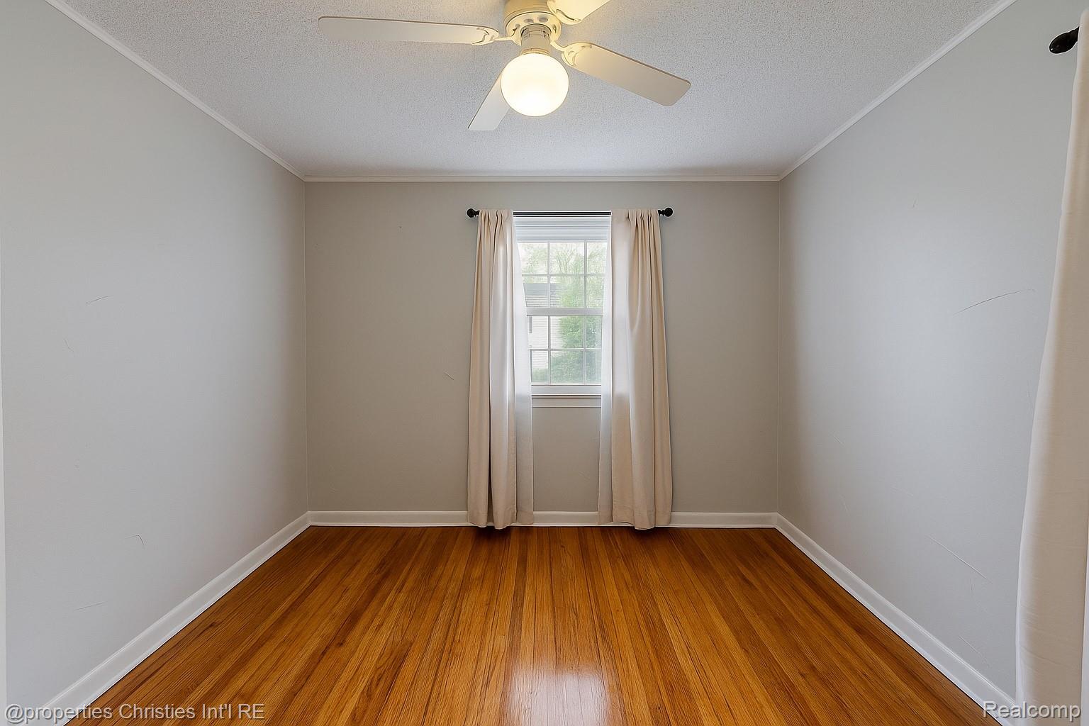 1259 Humphrey Avenue