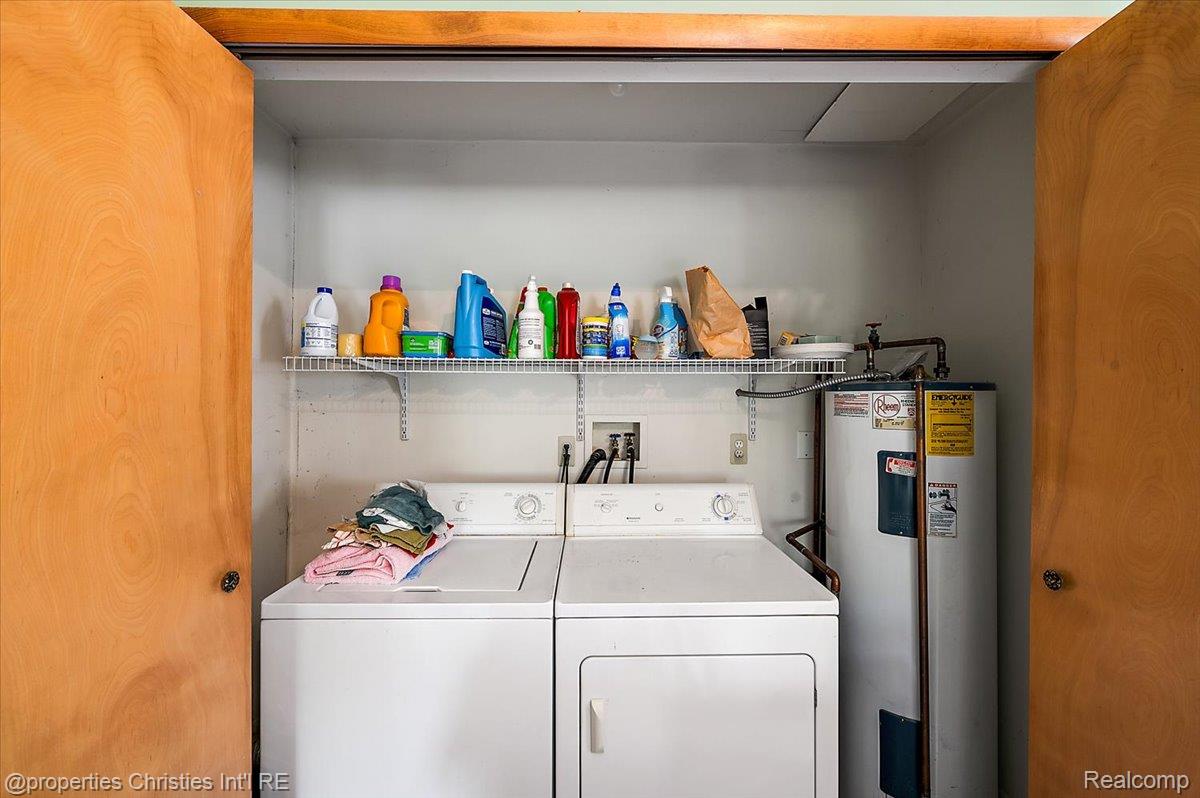 4681 Cass Elizabeth Road