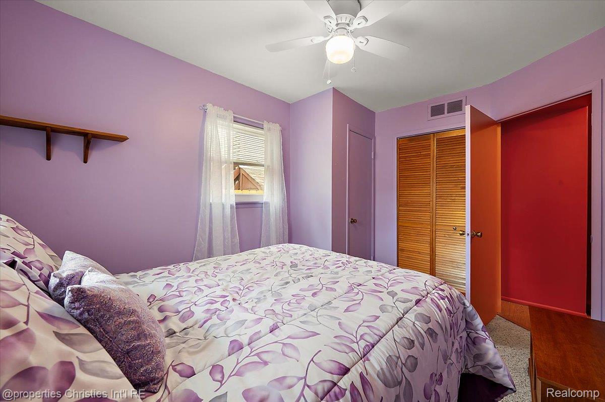 4681 Cass Elizabeth Road