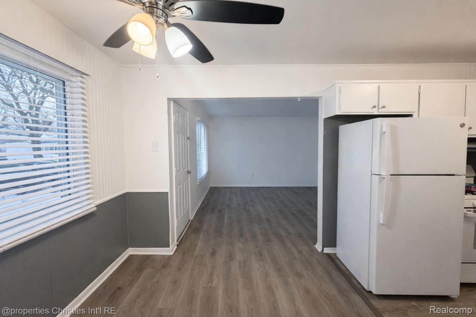 146 W Beverly Avenue