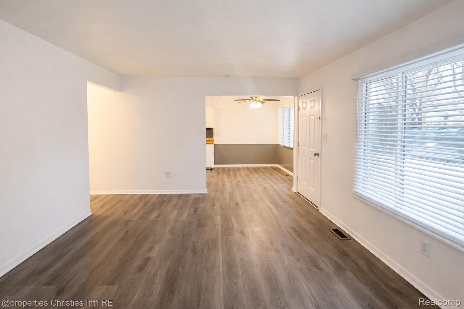 146 W Beverly Avenue