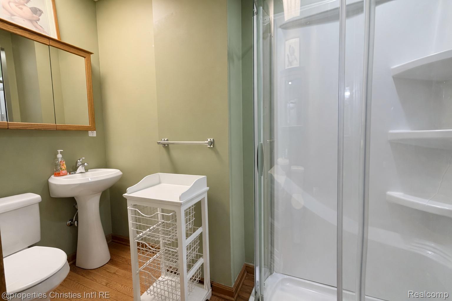 35 N Saginaw Street 2