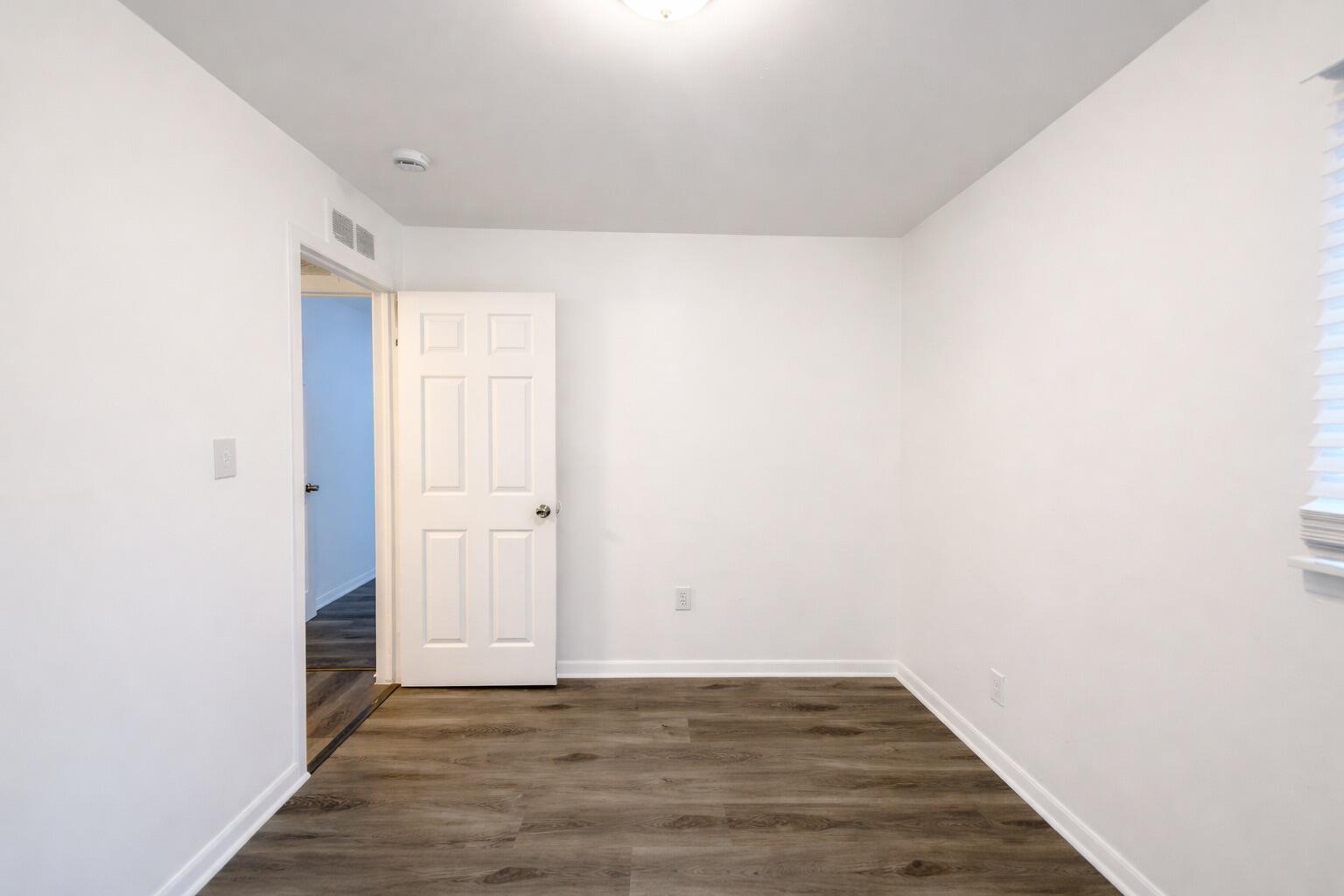 146 W Beverly Avenue