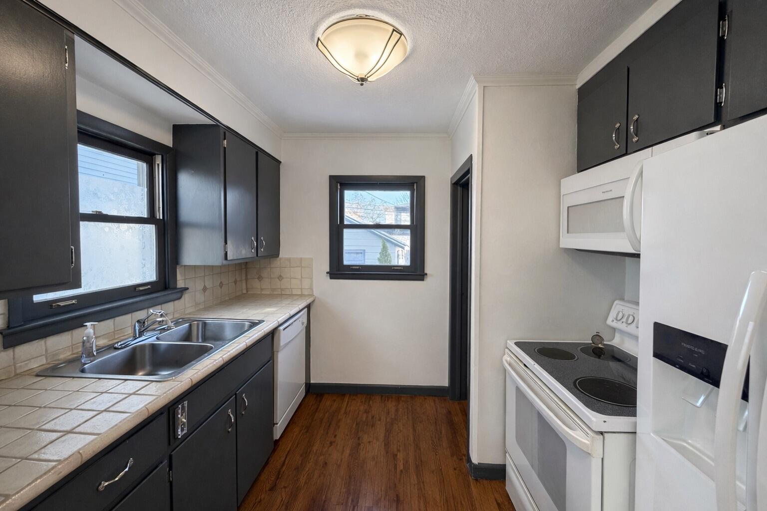 1259 Humphrey Avenue