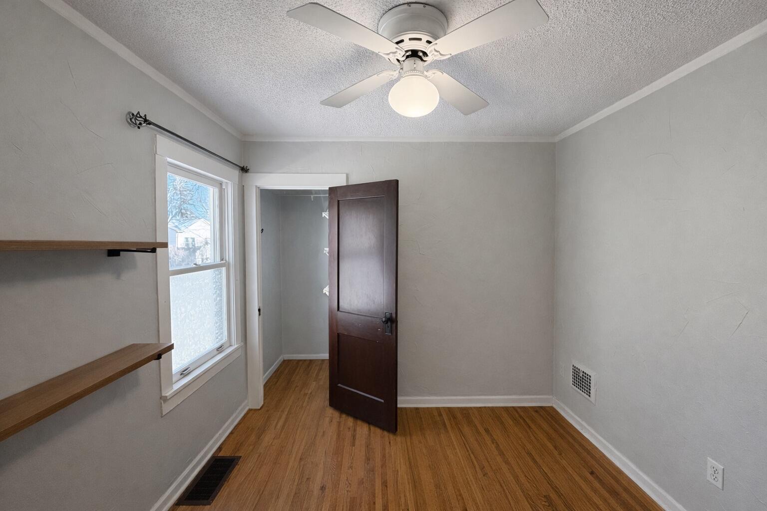 1259 Humphrey Avenue