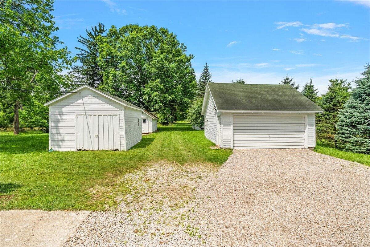 1575 Earhart Road