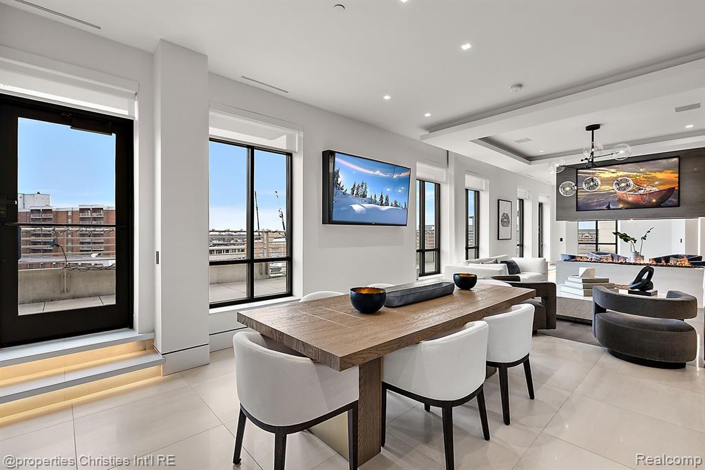 34901 Woodward Avenue Suite 500 Unit: Suite #500