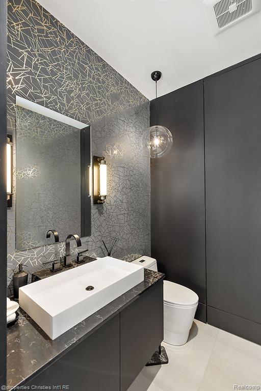 34901 Woodward Avenue Suite 500 Unit: Suite #500