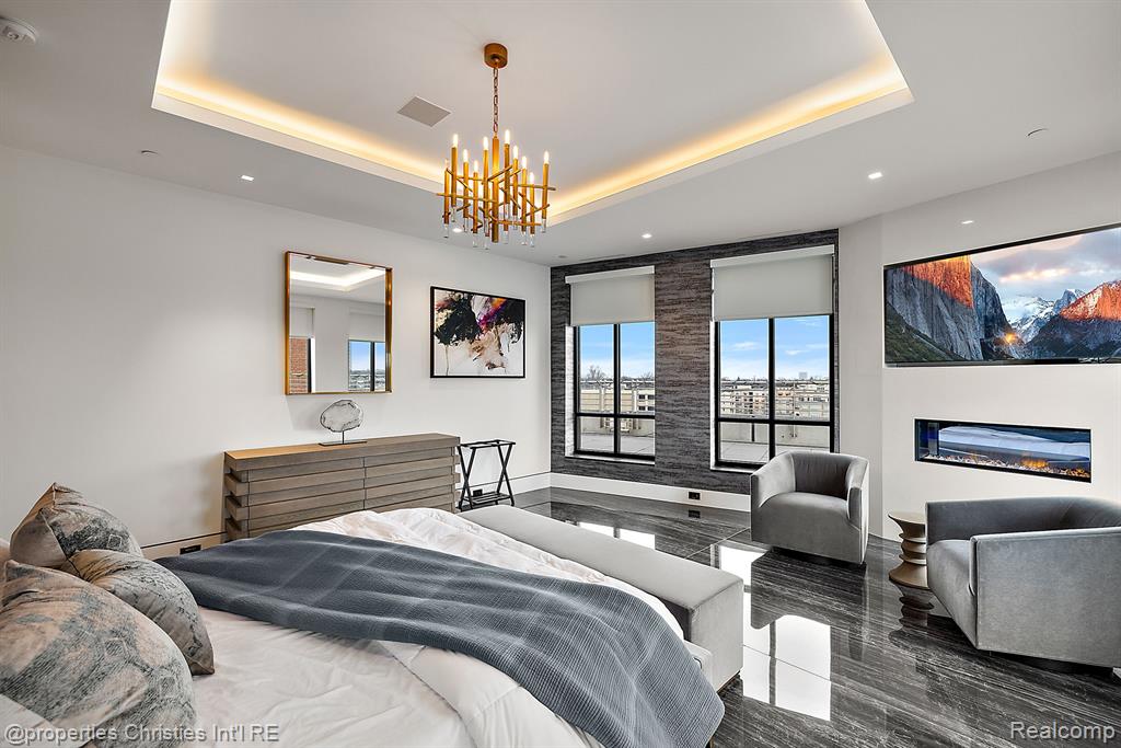 34901 Woodward Avenue Suite 500 Unit: Suite #500