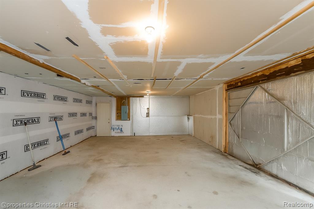 2925 Seebaldt Avenue