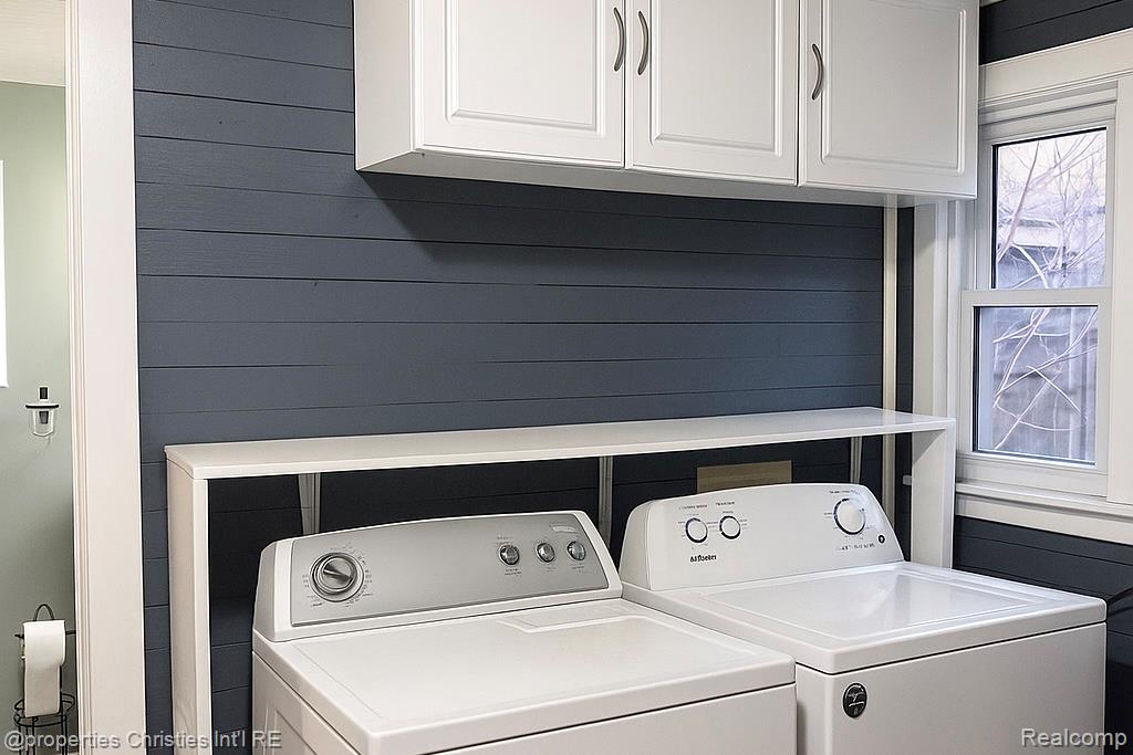 2925 Seebaldt Avenue