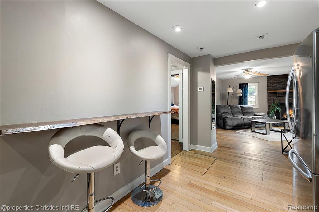 2925 Seebaldt Avenue