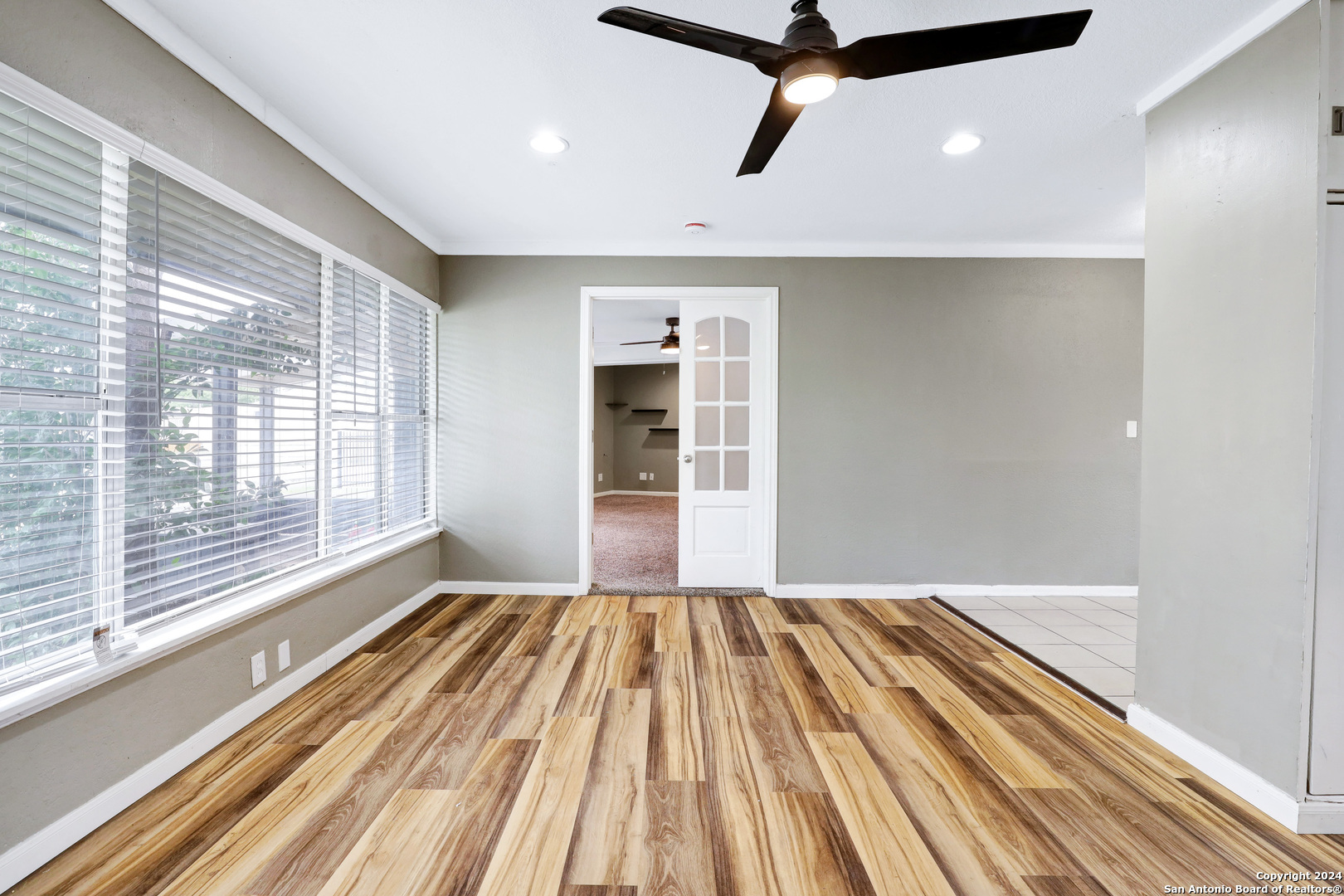 235 SARATOGA DR
