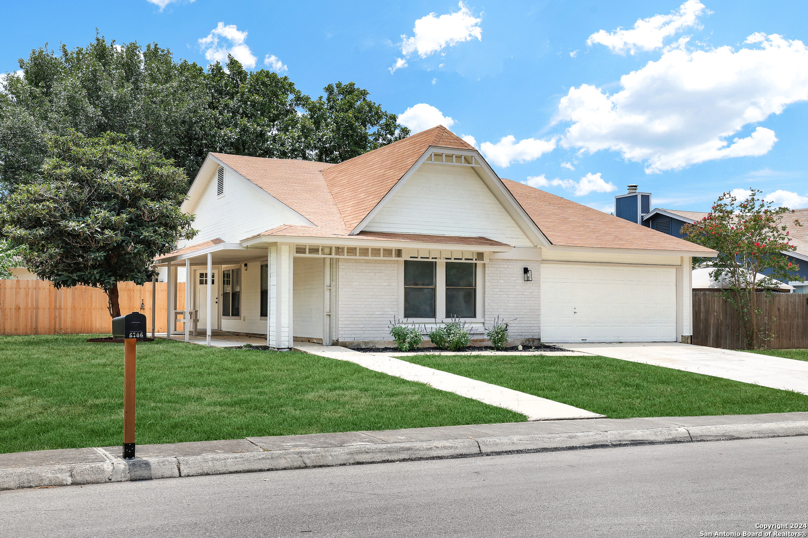 6706 COUNTRY BREEZE