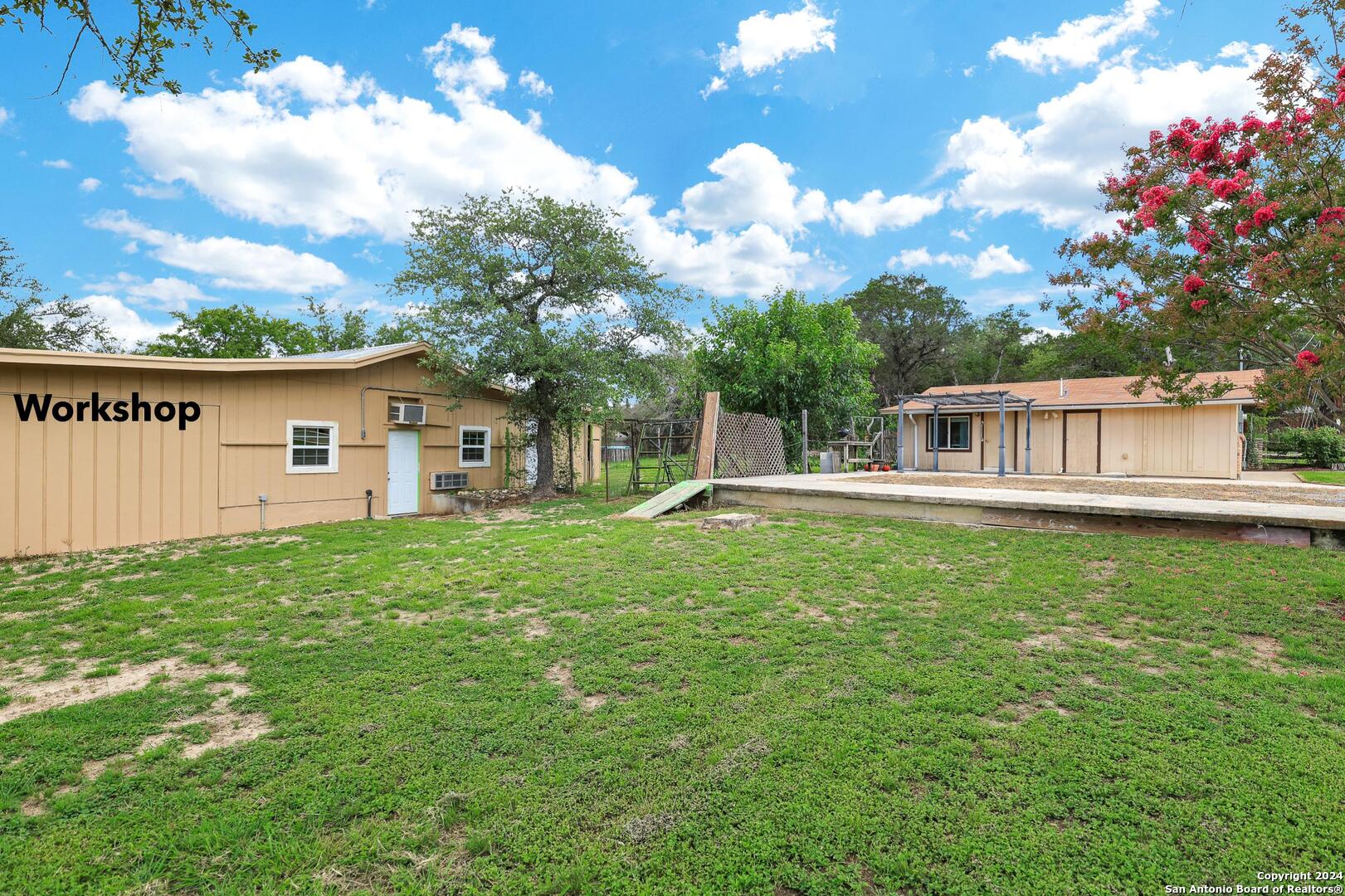 125 CLAYTON RD