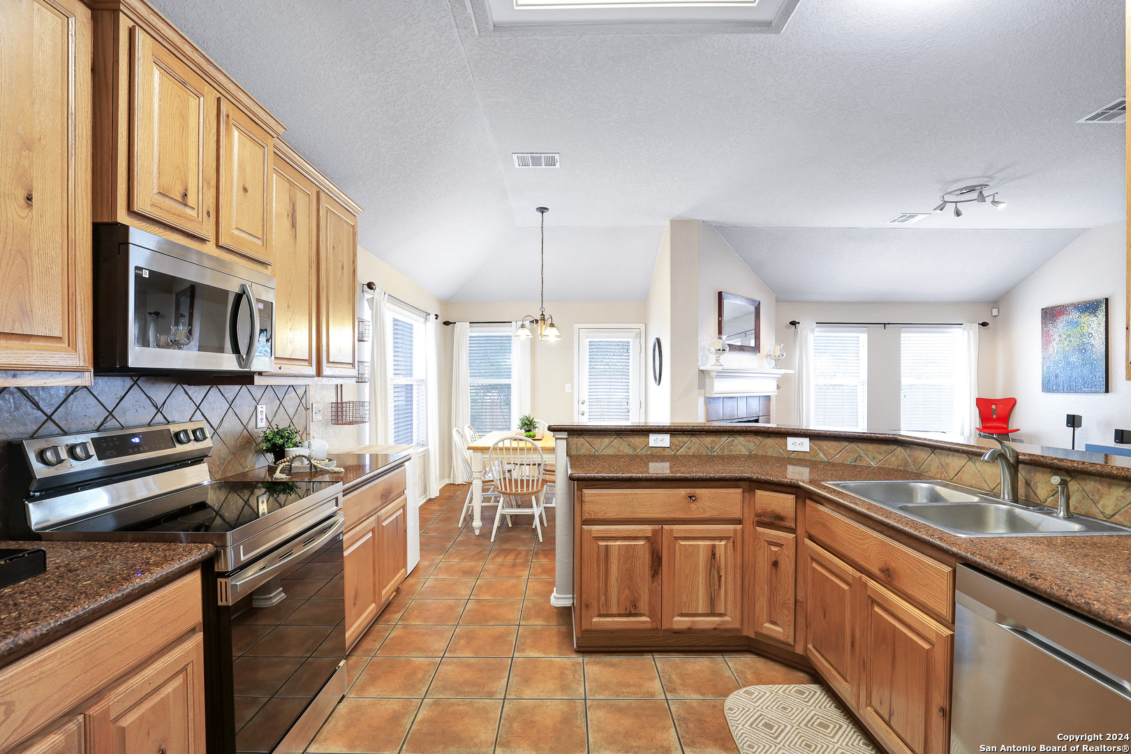 1234 ALPINE POND