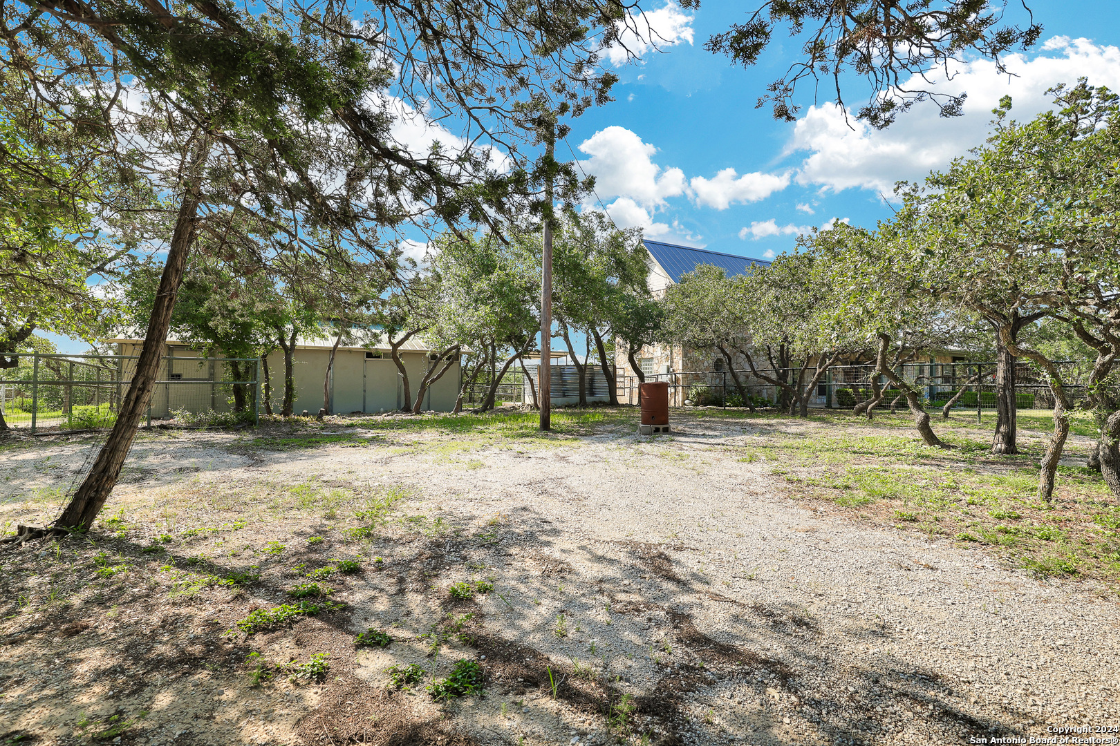 3730 MORRIS LYNN