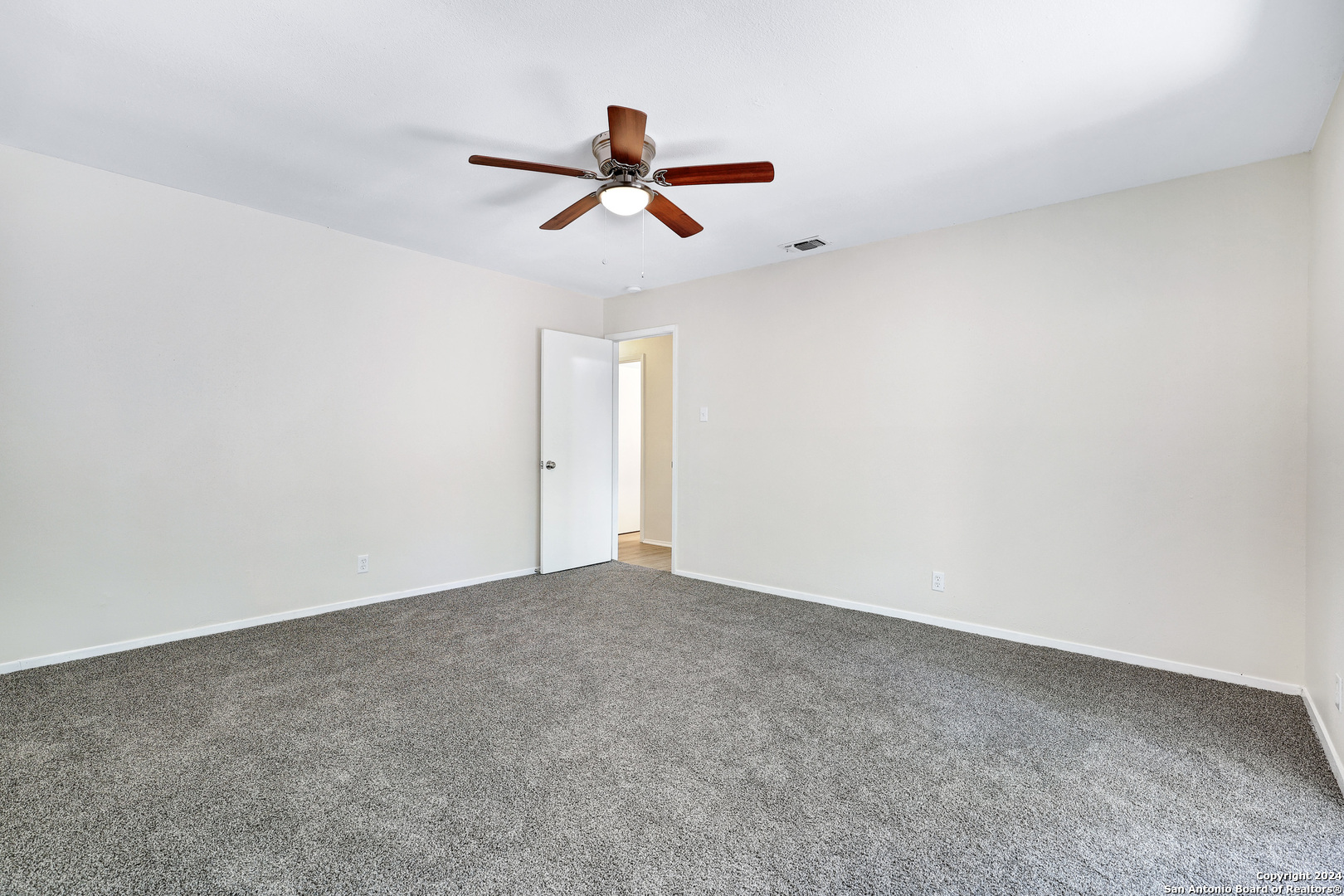 14715 Ridge Meadow