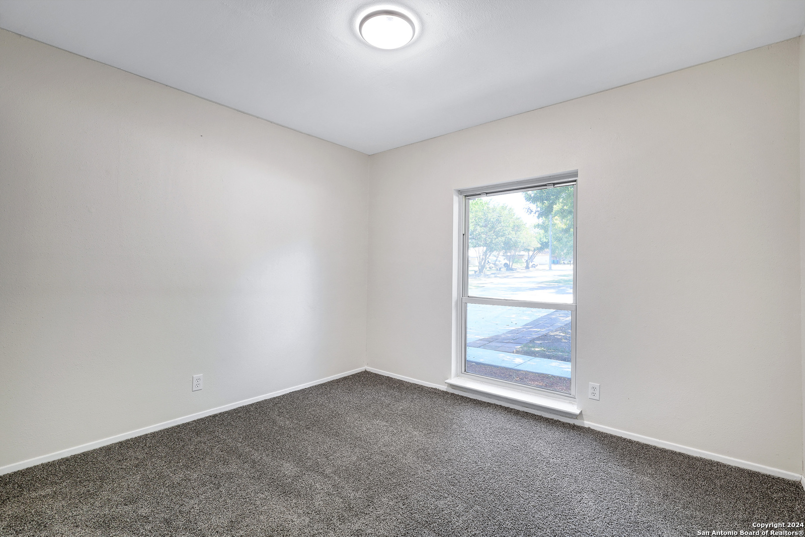 14715 Ridge Meadow