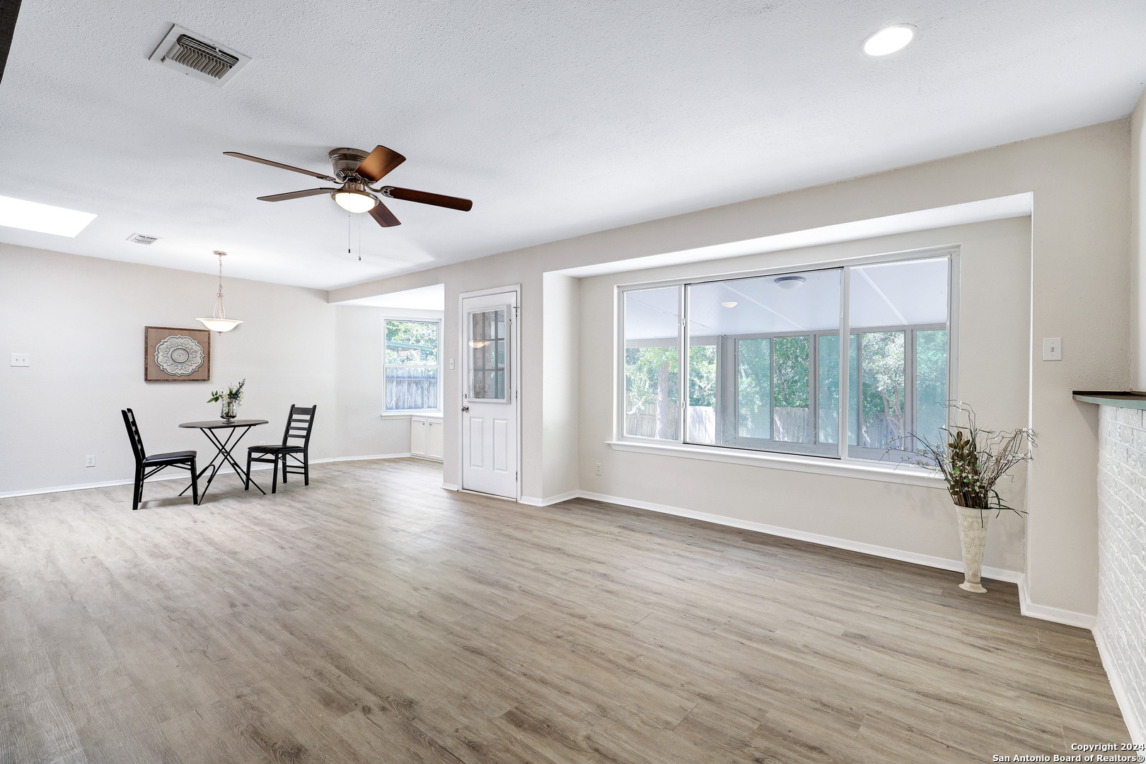 14715 Ridge Meadow
