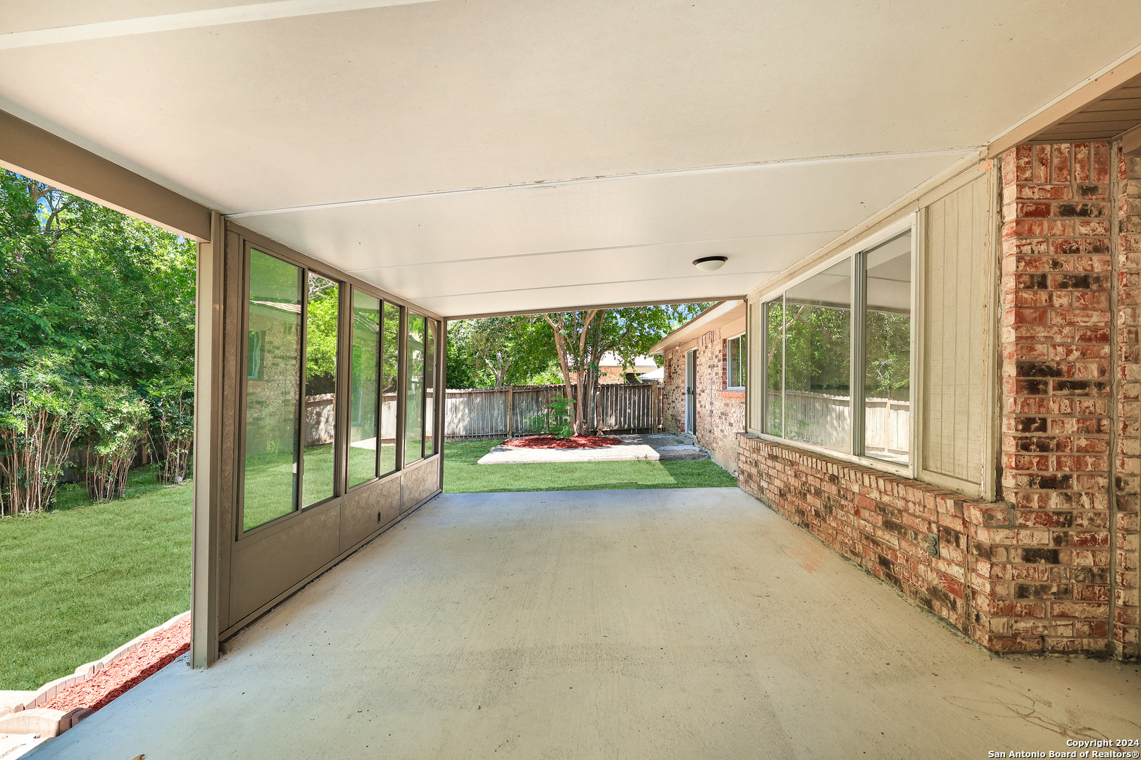 14715 Ridge Meadow