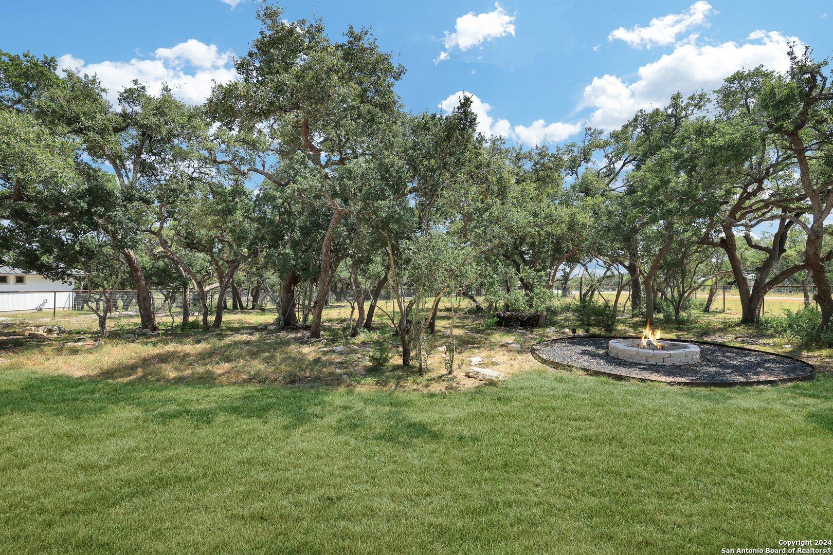 767 MAXIMINO RIDGE RD