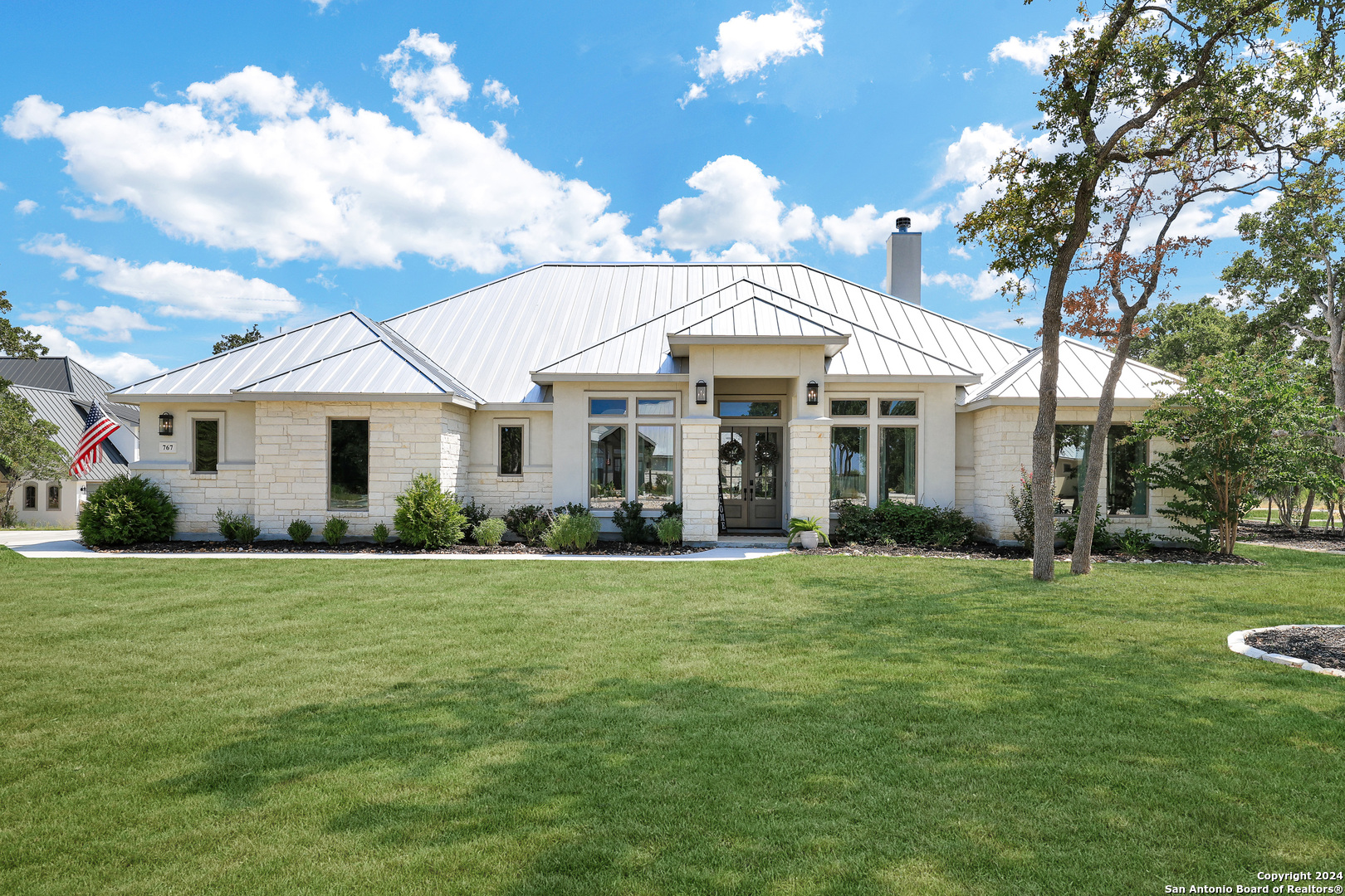 767 MAXIMINO RIDGE RD
