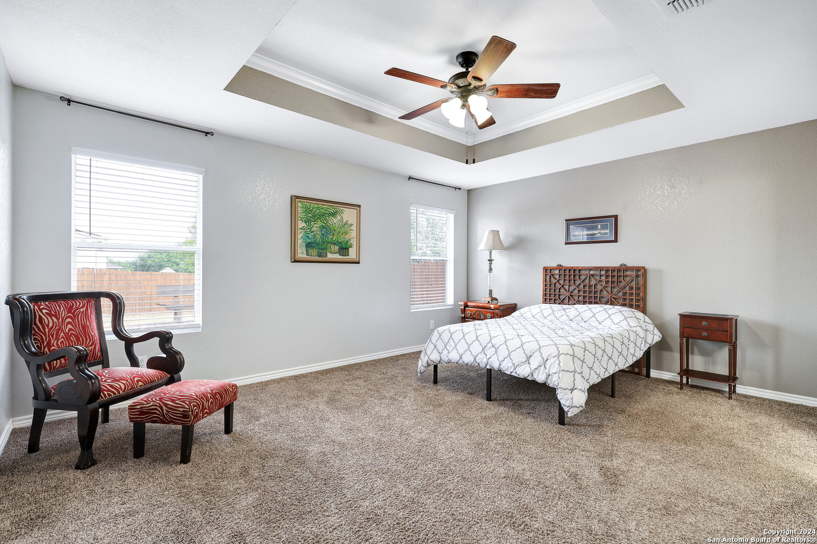 208 Willow Crest