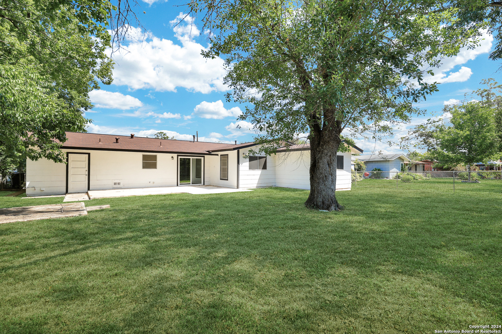 514 WIMBERLY BLVD