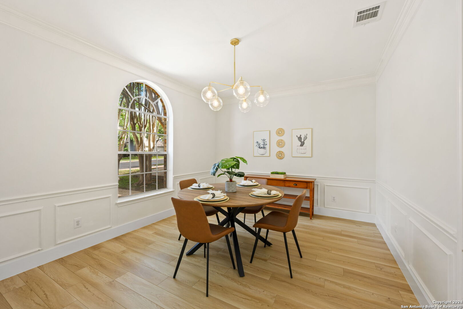 2411 BRIGHTON OAKS