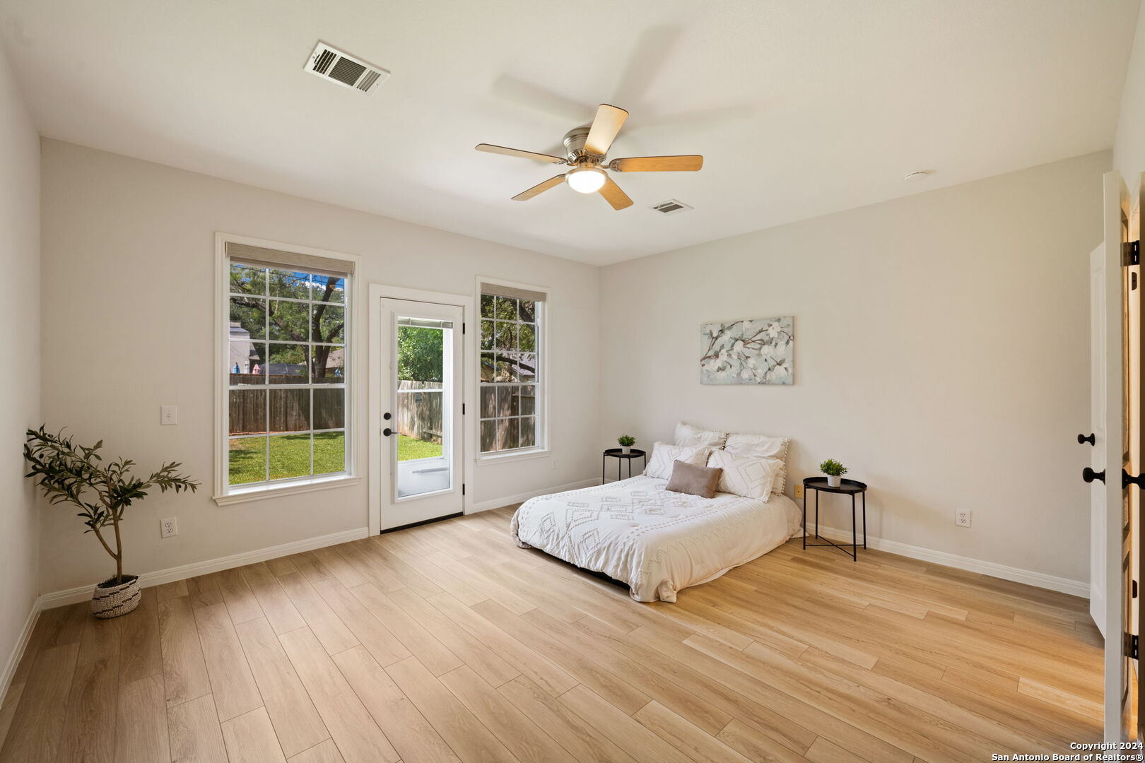 2411 BRIGHTON OAKS