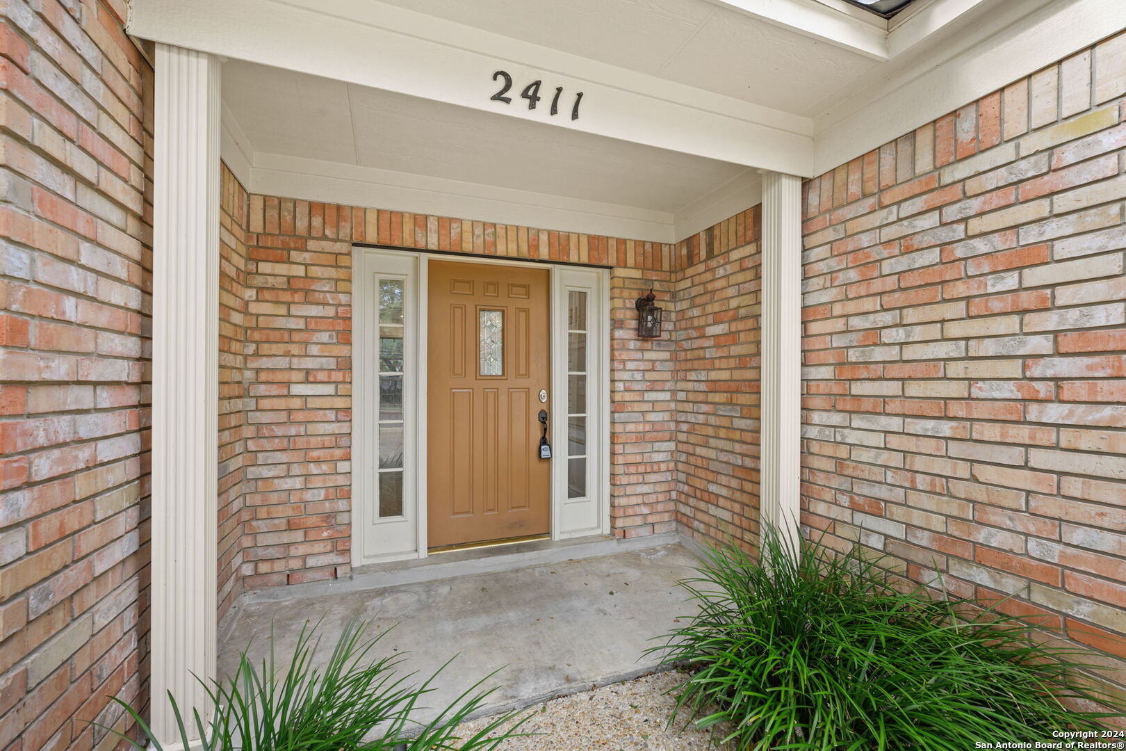 2411 BRIGHTON OAKS