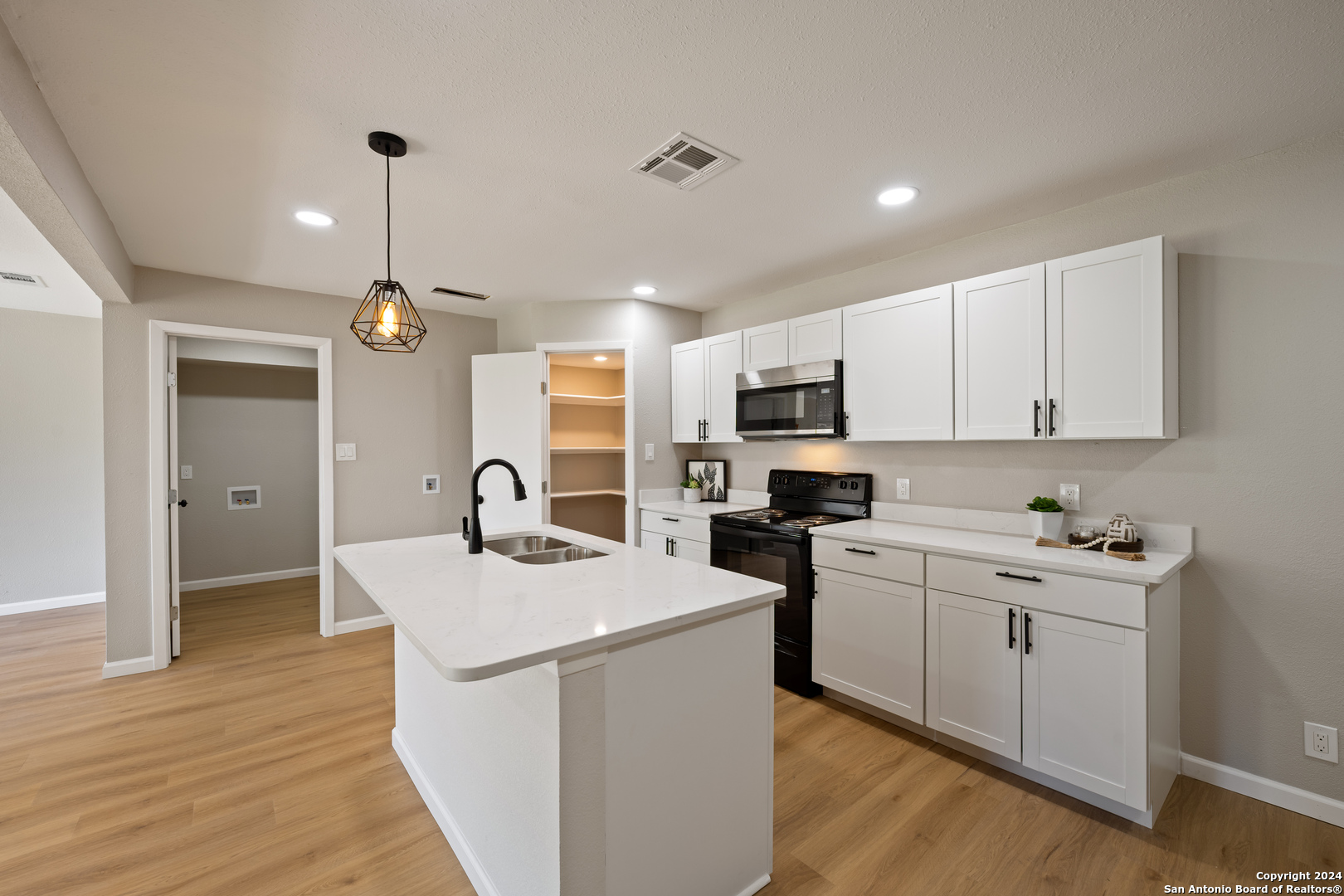 6802 Buckley