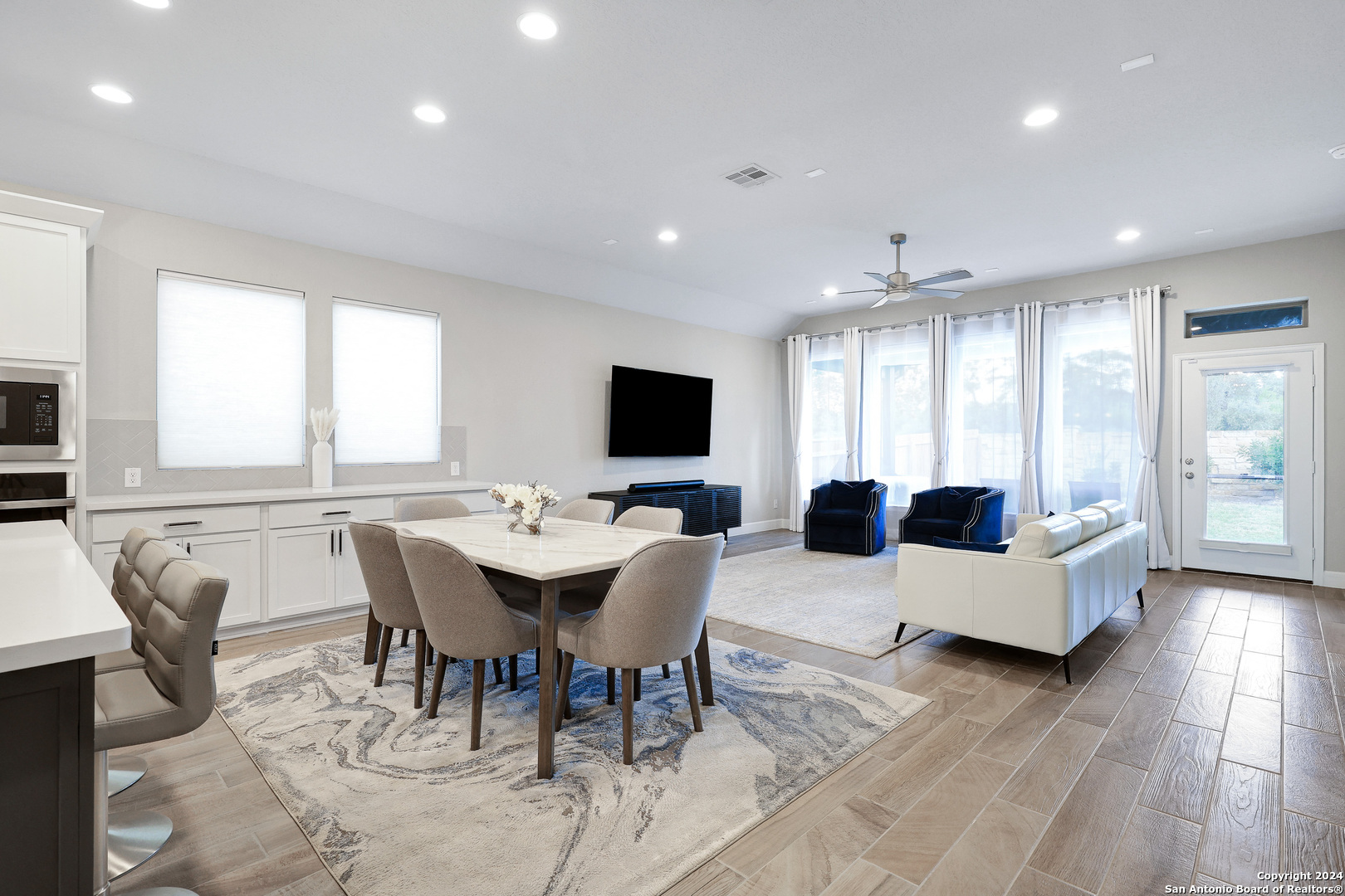 12625 DRAGONFLY LN