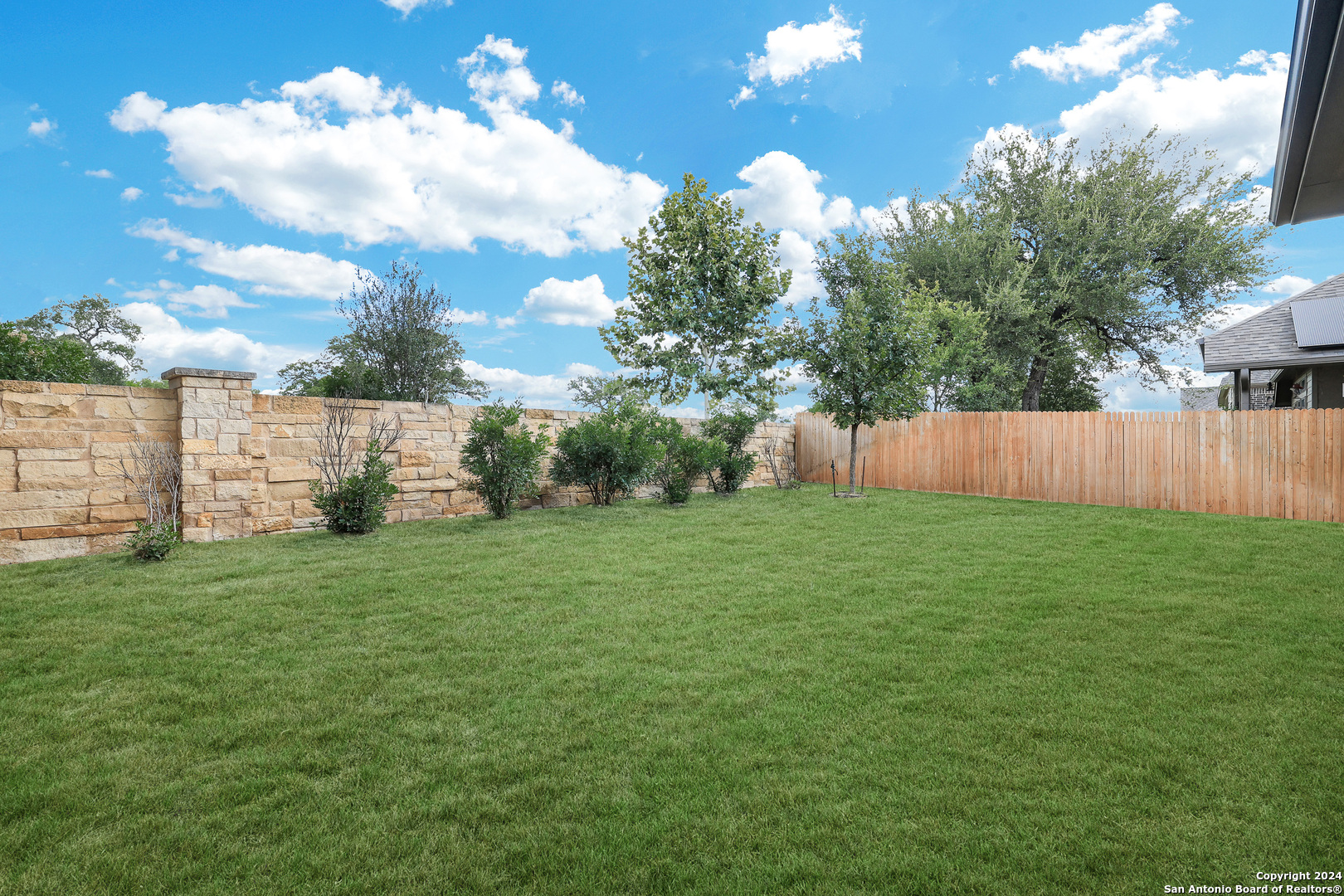 12625 DRAGONFLY LN