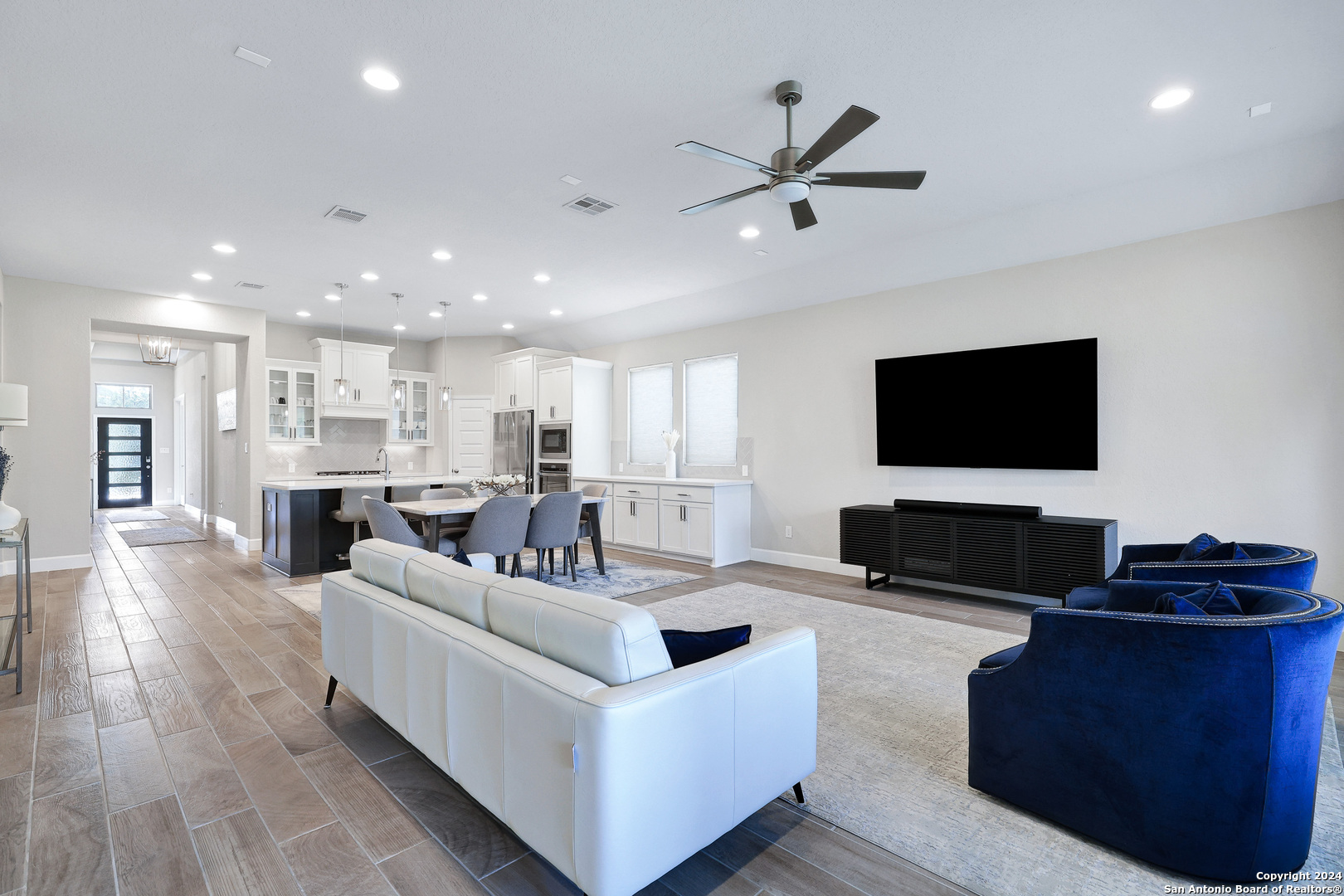 12625 DRAGONFLY LN