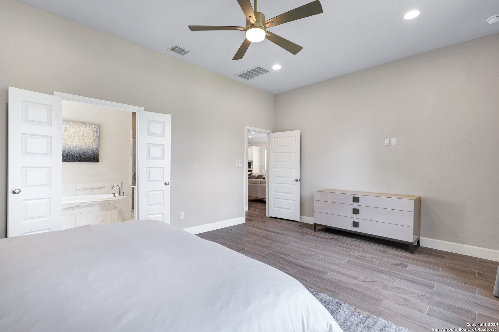 12625 DRAGONFLY LN