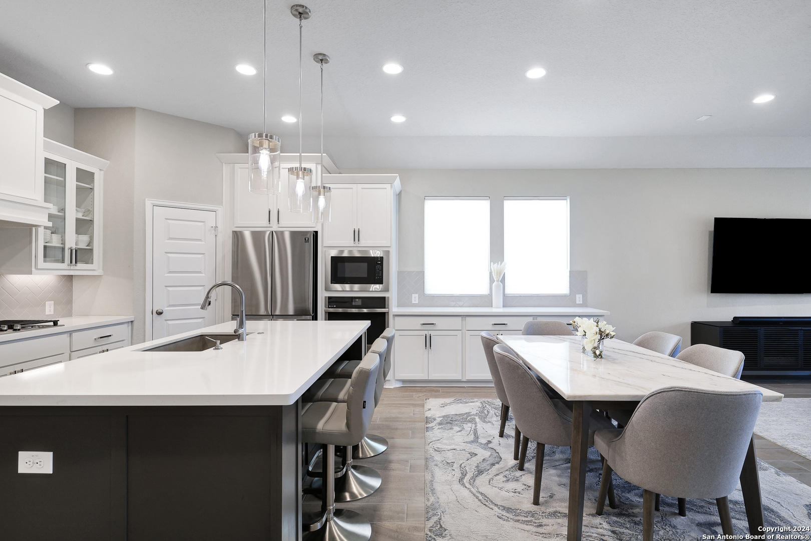 12625 DRAGONFLY LN