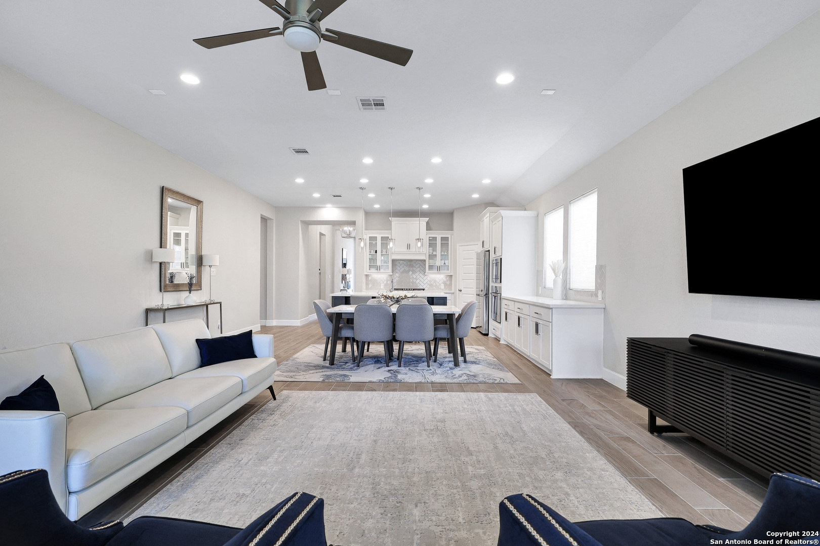 12625 DRAGONFLY LN