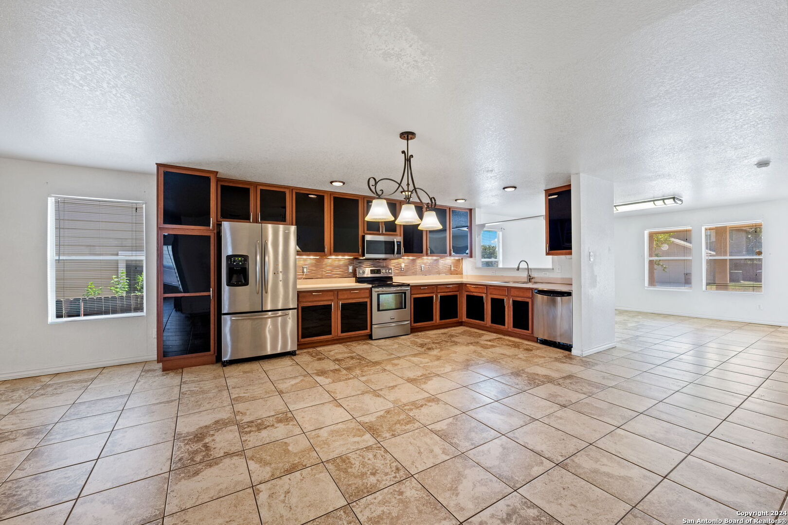 10711 BAYHILL DEN