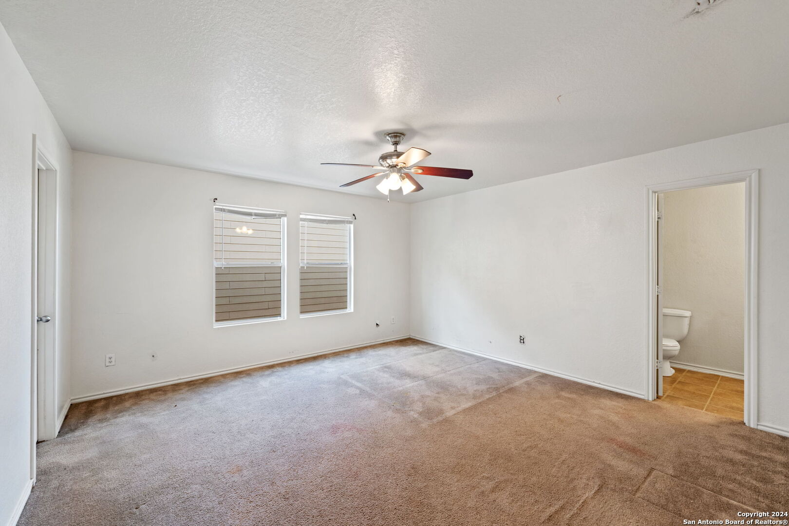 10711 BAYHILL DEN
