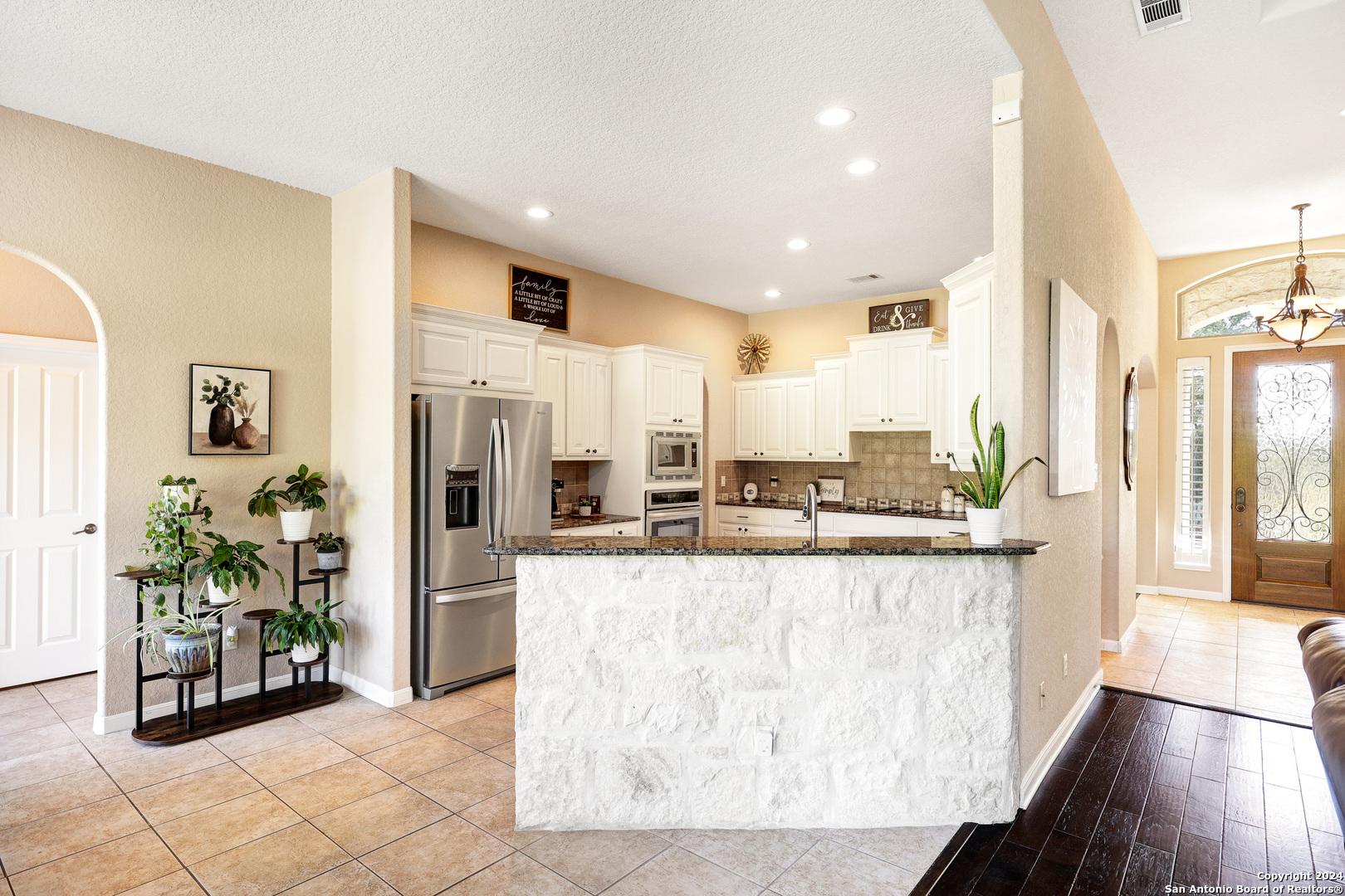 4261 FOSSIL LN